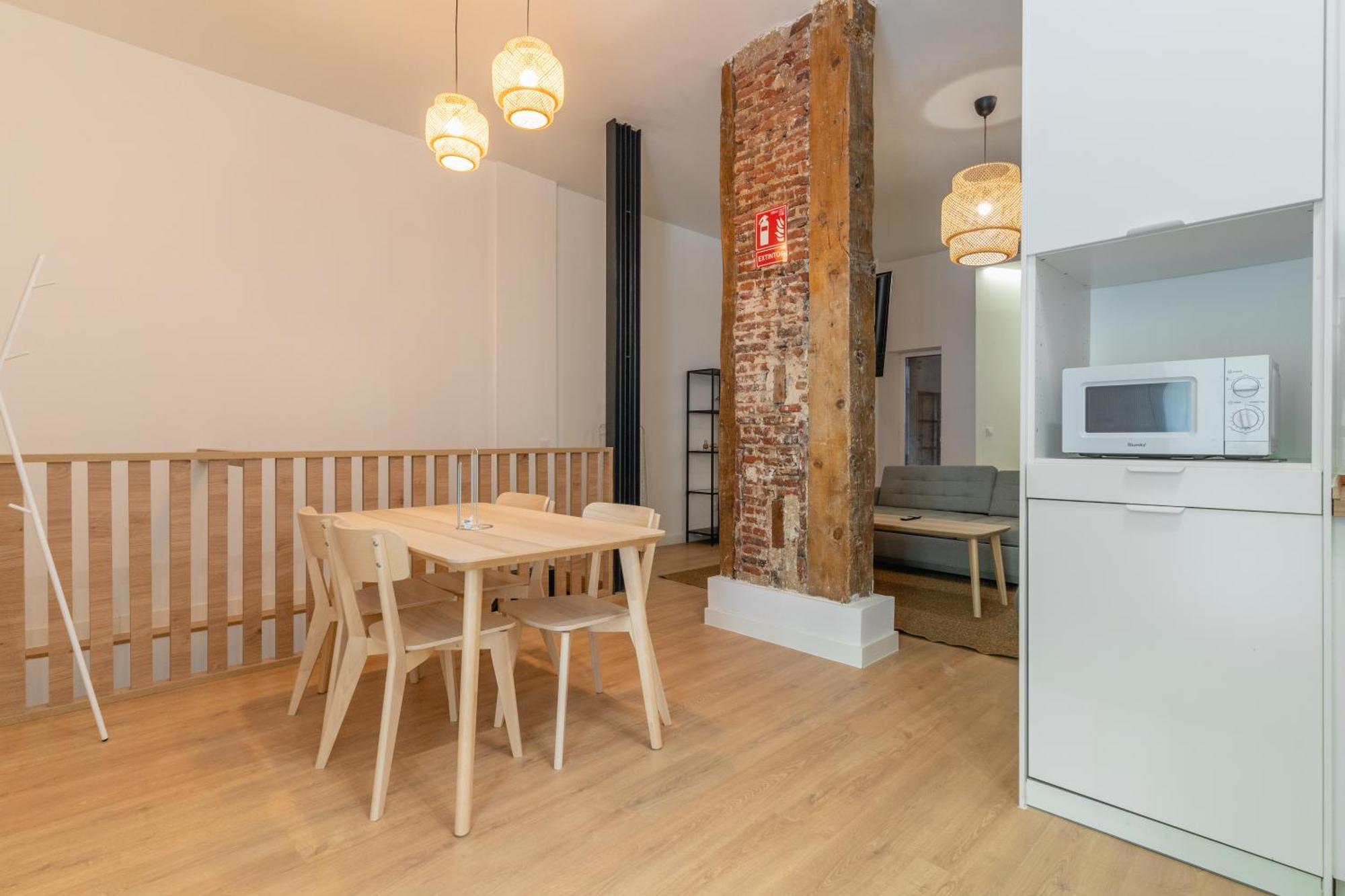 Modern Duplex-2Bedrooms 3Baths-Palacio Madrid Exterior photo